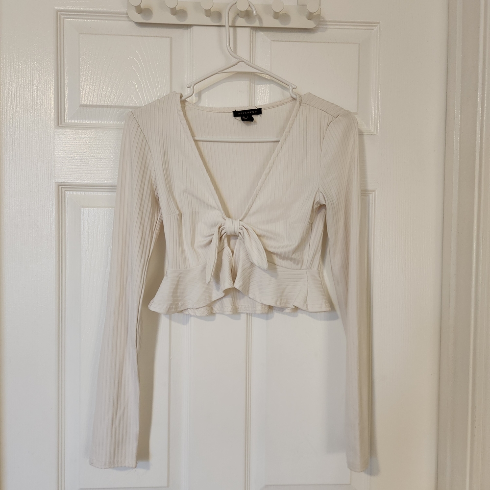 Revamped Cream Ribbed Tie-Front Crop Top